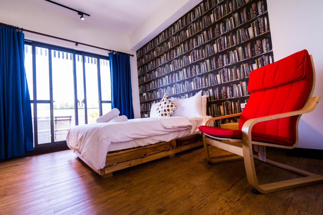 黑琵軼棧湖濱旅宿 K&B Happy Hostel Tainan Dış mekan fotoğraf