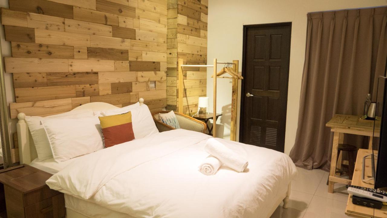 黑琵軼棧湖濱旅宿 K&B Happy Hostel Tainan Dış mekan fotoğraf