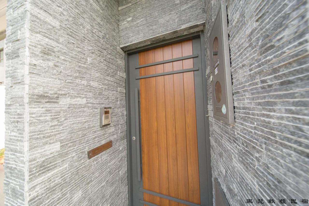 黑琵軼棧湖濱旅宿 K&B Happy Hostel Tainan Dış mekan fotoğraf