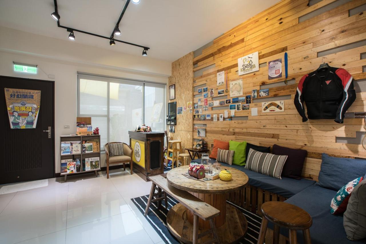 黑琵軼棧湖濱旅宿 K&B Happy Hostel Tainan Dış mekan fotoğraf