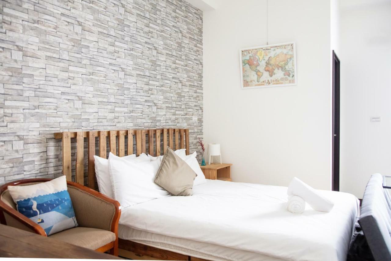 黑琵軼棧湖濱旅宿 K&B Happy Hostel Tainan Dış mekan fotoğraf