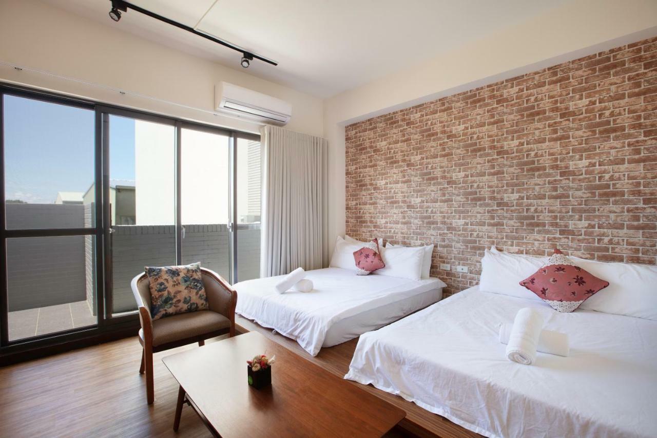 黑琵軼棧湖濱旅宿 K&B Happy Hostel Tainan Dış mekan fotoğraf