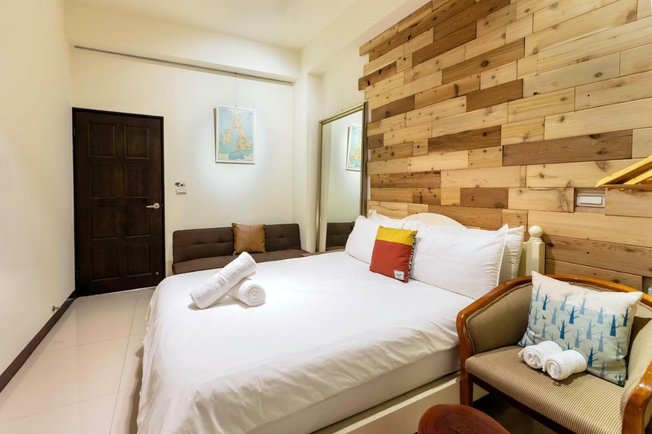 黑琵軼棧湖濱旅宿 K&B Happy Hostel Tainan Dış mekan fotoğraf